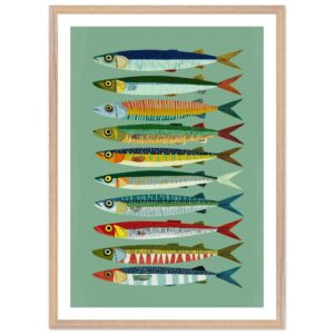 Colorful fish illustration in a wooden frame on a green background.